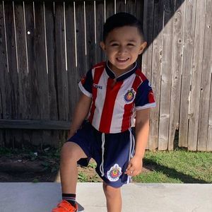 Meet your Posher, Zury